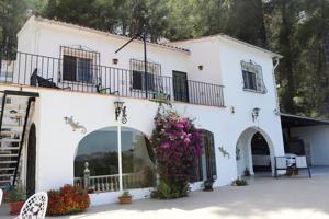 Casa En venta en Comunidad Valenciana, Parcent photo 0