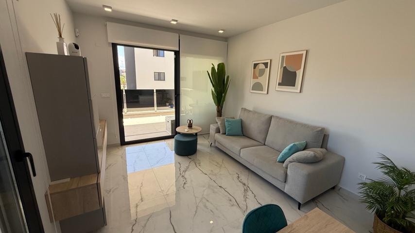 Piso En venta en Pau 8, Orihuela Costa photo 0