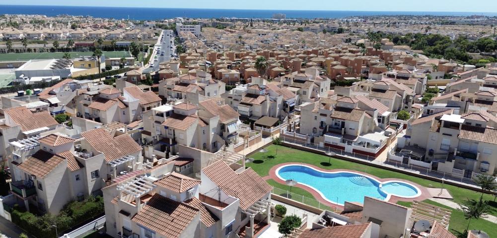 Piso En venta en Playa Flamenca, Orihuela Costa photo 0