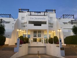  Ático En venta en Zona Las Mesas, Estepona photo 0