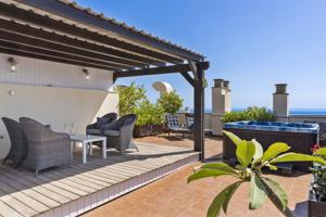 Piso En venta en Benalmádena Costa, Benalmádena photo 0