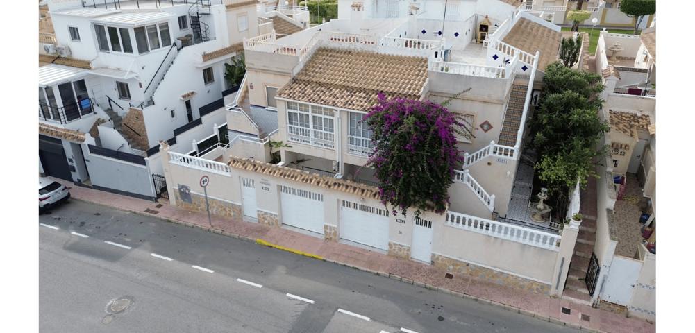 Casa En venta en Los Balcones - Los Altos Del Edén, Torrevieja photo 0