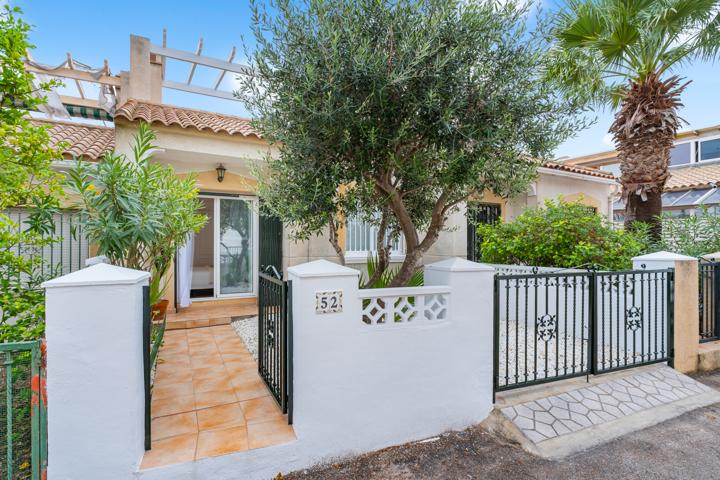 Casa En venta en Villamartin, Orihuela Costa photo 0