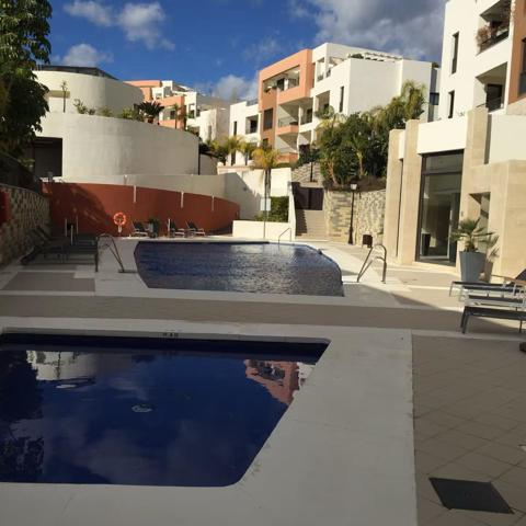 Piso En venta en Alto De Los Monteros, Marbella photo 0