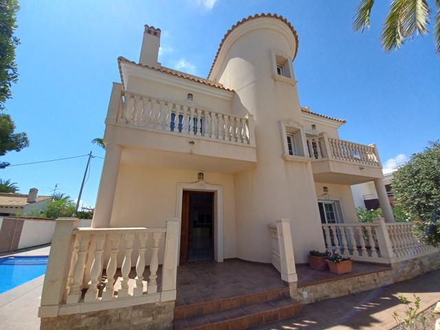 Casa En venta en Costa Blanca, Cabo Roig photo 0