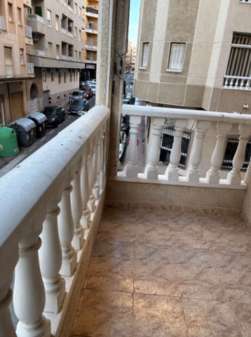 Piso En venta en Centro, Torrevieja photo 0