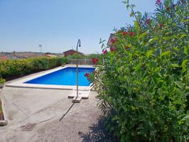 Casa En venta en El Viso De San Juan photo 0