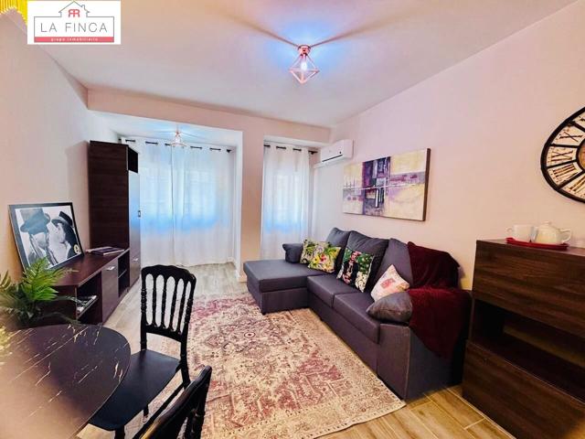 Encantadora vivienda reformada y amueblada lista para vivir photo 0