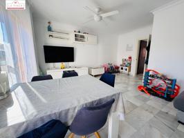 Vivienda en Capuchinos 3 dormitorios y parking photo 0