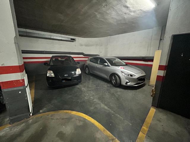 ¡¡PLAZA DE PARKING PARA 2 COCHES JUNTO IES GRAN CAPITAN EN FATIMA!! photo 0