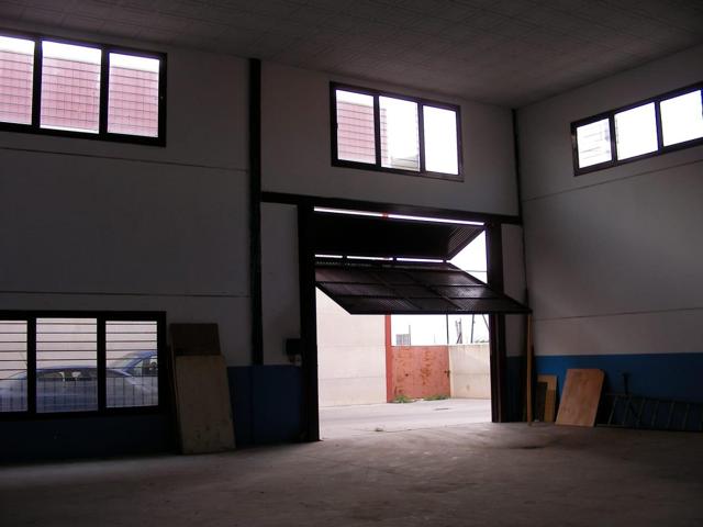 ¡¡FANTASTICA NAVE EN POLG. LAS QUEMADAS!! photo 0