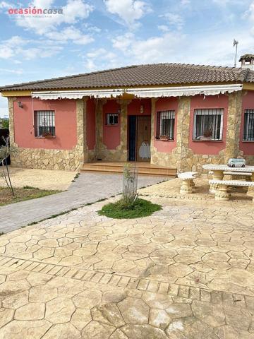 PARCELA DE 700 m2 , con 2 casas equipadas de cocina , habitaciones , baños ...! photo 0