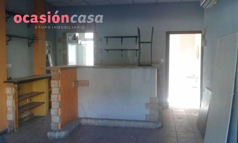 Oficina En alquiler en Huerta De La Reina, Córdoba photo 0