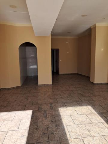 Local comercial junto a Zoco | 580€ photo 0