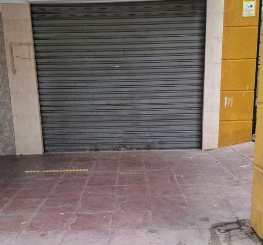 LOCAL COMERCIAL EN POLÍGONO GUADALQUIVIR ZONA BAJA photo 0
