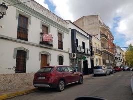 CASA DE 2 PLANTAS EN PLENO CENTRO DE PUEBLONUEVO photo 0