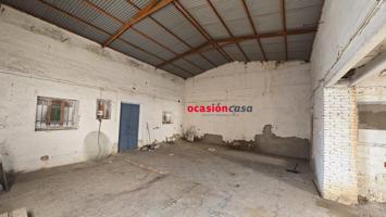 ALMACÉN CON GARAJE A LA VENTA photo 0
