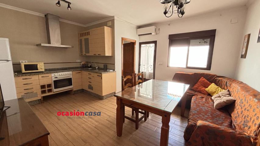 CASA REFORMADA Y CON TEJADO NUEVO A LA VENTA photo 0