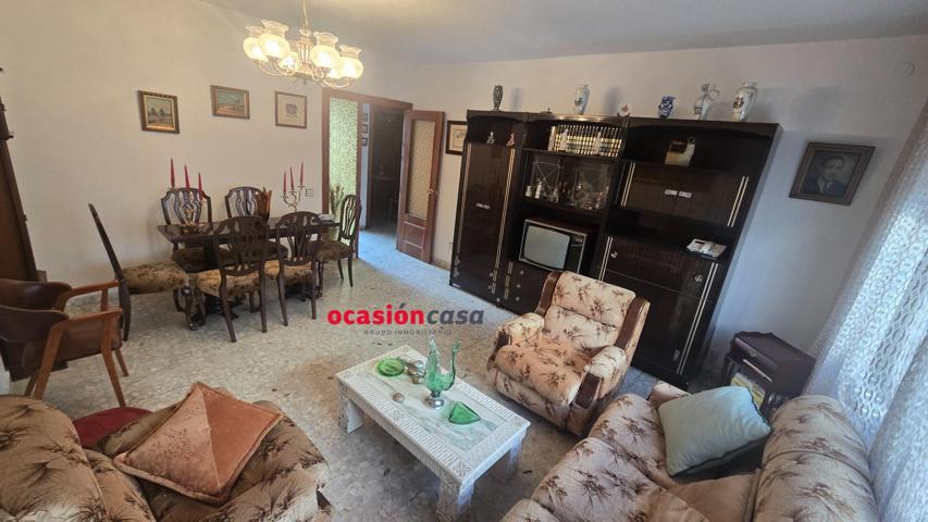CASA TIPO DUPLEX CON COCHERA A LA VENTA photo 0
