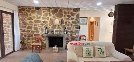 CHALET CON PISCINA A LA VENTA photo 0