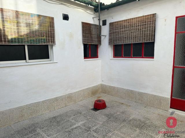 CASA EN LA ZONA MÁS BAJA DEL CAMPO DE LA VERDAD - PARA REFORMAR photo 0