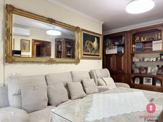 PISO EN SECTOR SUR - 3 HABITACIONES - ASCENSOR photo 0