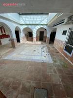 ¡¡ Edificio cordobés en Casco histórico !! **EN PERIODO DE PUJA HASTA EL PRÓXIMO 7 DE JUNIO** photo 0