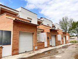 ESTUPENDA VIVIENDA UNIFAMILIAR SEMINUEVA photo 0