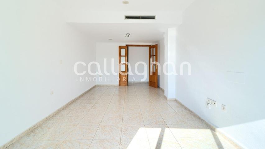 Piso En venta en Calle Lluis Vives, Chilches photo 0