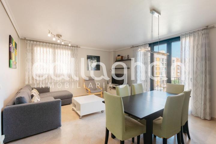 Piso En venta en Calle De Salvador Rodríguez Bronchú, Benicalap, València photo 0