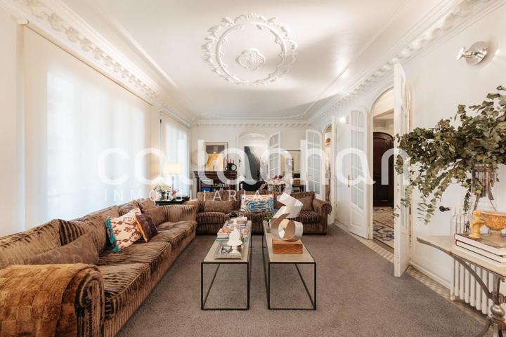 Piso En venta en Calle De La Pau, Ciutat Vella, València photo 0