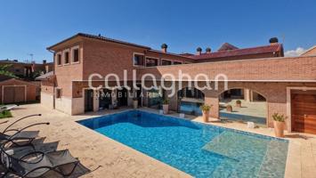 Casa En venta en Avenida Vicente Cañada Blanch, Zona Playa, Burriana photo 0