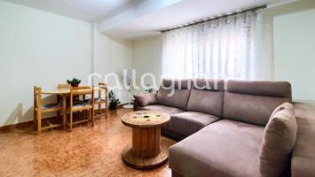 Piso En venta en Avenida Capitán Gadea, Requena photo 0