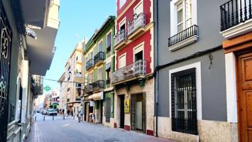 Comunidad En venta en Casc Urbà, Alzira photo 0