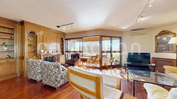 Piso En venta en Calle Del Batxiller, El Pla Del Real, Valencia photo 0