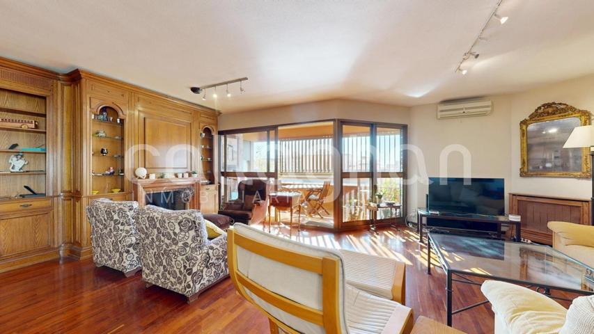 Piso En venta en Calle Del Batxiller, El Pla Del Real, Valencia photo 0