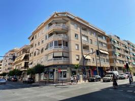 🏡 Exclusivo ático con gran terraza y plaza de garaje en Torrevieja photo 0