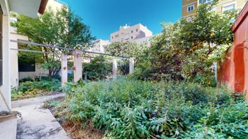 Casa con encanto y jardín en Cas Capiscol: tu oasis en la ciudad photo 0