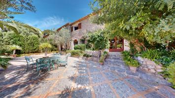 Casa señorial con piscina y rodeada de vegetación en Valldemossa, Mallorca photo 0