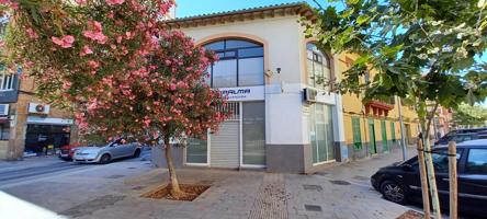 Encantadora casa de dos plantas en Plaça Guillem Moragues, Palma photo 0