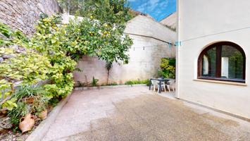 Casa de pueblo con jardín y terraza en el centro de Santa Margalidam, Mallorca photo 0