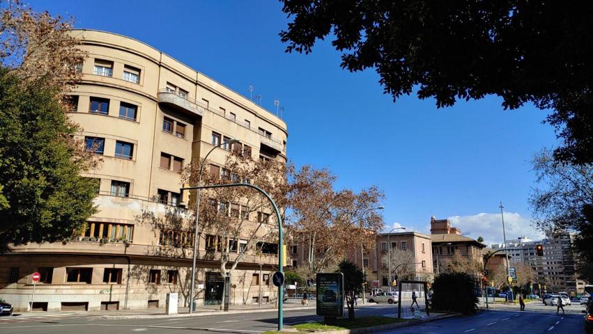 Local comercial reformado con inquilino, excelente oportunidad para inversores photo 0