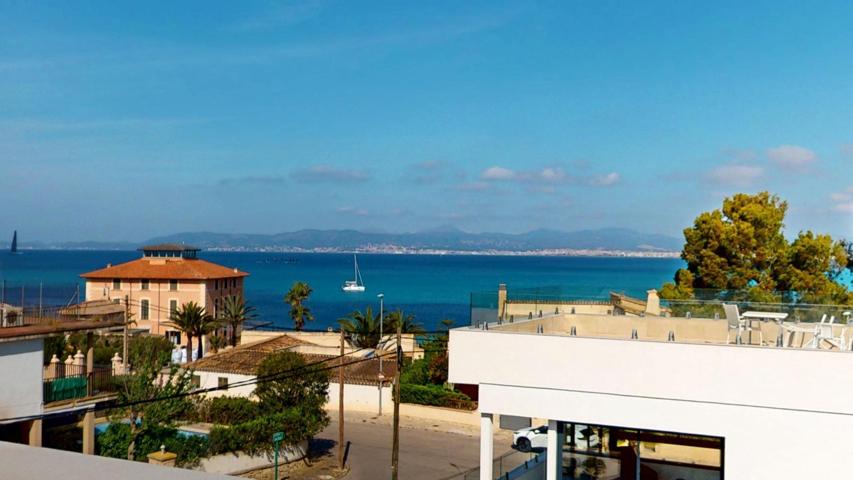 Exclusivo chalet con piscina y vistas al mar en Son Verí Nou: lujo y confort junto al mar photo 0