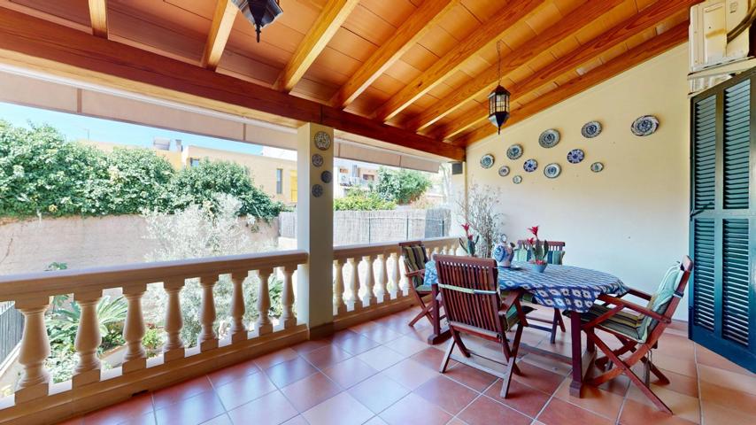 Elegante adosado con patio, porche y terraza en Lloseta, Mallorca photo 0