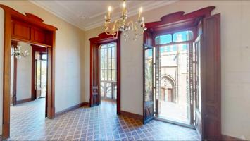 Vivir donde otros sueñan: piso con esencia en casco histórico photo 0