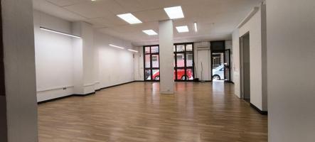 Local comercial en planta baja – Zona Bons Aires, Palma photo 0