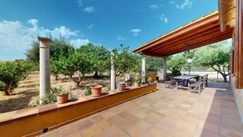 Encantadora casa rústica con jardín y garaje en Son Sardina, Palma photo 0