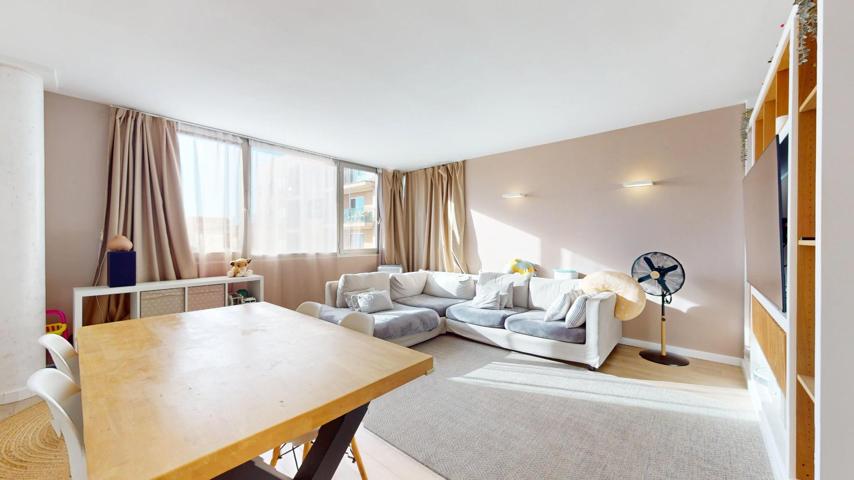 Apartamento luminoso y seminuevo con vistas despejadas, a solo 10 minutos del mar en Sa Pobla, Mallorca. photo 0