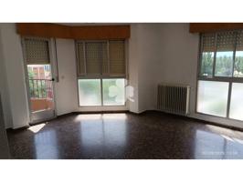 Venta de piso en Albacete Capital photo 0