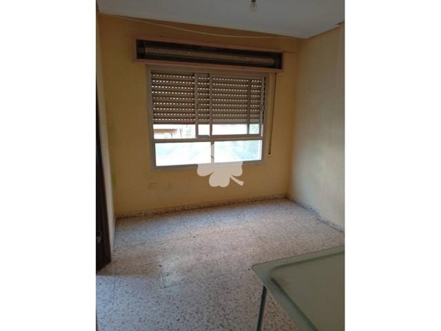Venta de piso en centro Albacete photo 0